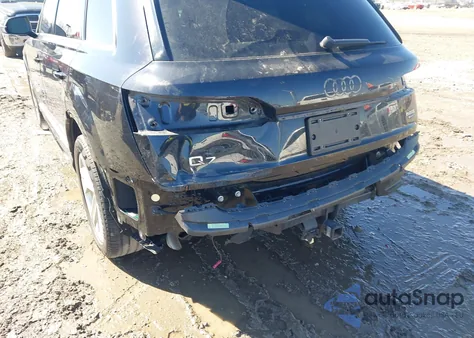 2021 Audi Q7 Premium Plus 55 Tfsi Quattro Tiptronic z USA, uszkodzony, nr VIN WA1LXAF76MD039204